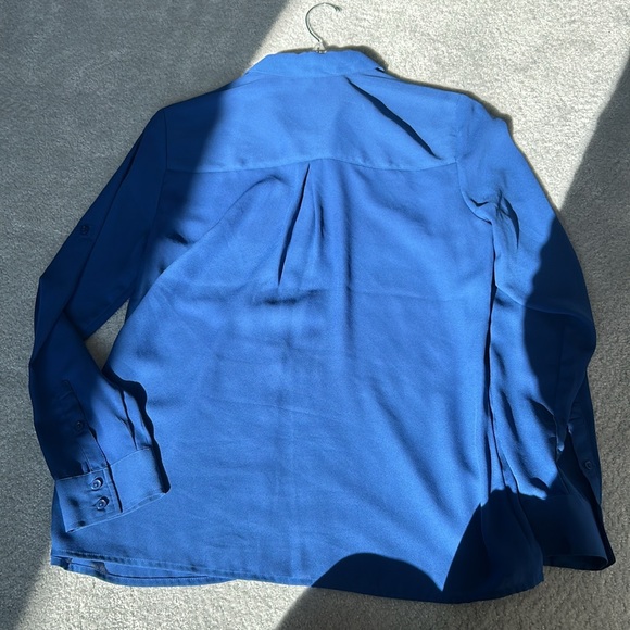 Express button down - Picture 3 of 3